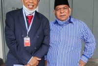 Pengacara Lukas Enembe, OC Kaligis bersama Petrus Bala Pattyona. foto istimewa