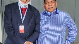 Pengacara Lukas Enembe, OC Kaligis bersama Petrus Bala Pattyona. foto istimewa