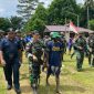 Momen anggota OPM wilayah Maybrat berinisial YSA saat kembali ke pangkuan NKRI. (Satgas Yonif 501/BY)