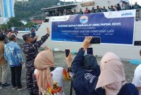 filter: 0; jpegRotation: 0; fileterIntensity: 0.000000; filterMask: 0; module:1facing:0; 
hw-remosaic: 0; 
touch: (-1.0, -1.0); 
modeInfo: ; 
sceneMode: Auto; 
cct_value: 0; 
AI_Scene: (-1, -1); 
aec_lux: 116.0; 
hist255: 0.0; 
hist252~255: 0.0; 
hist0~15: 0.0;