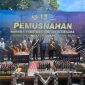 Kantor Pengawasan dan Pelayanan Bea dan Cukai Tipe Madya Pabean C Jayapura memusnahkan Barang Milik Negara (BMN) hasil penindakan terhadap peredaran Barang Kena Cukai (BKC) ilegal di wilayah Papua, Kamis (18/12/2025).