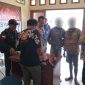 Polisi mengamankan dua pelaku pencurian BBM Solar milik Perusahaan Sawit di Kampung Bupul Indah, Distrik Elikobel, Kabupaten Merauke. (Ist)