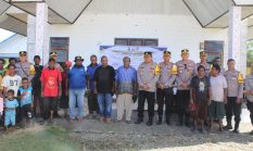 Polri Salurkan Bantuan Material Bangunan untuk Gereja Baptis Bee Nabire