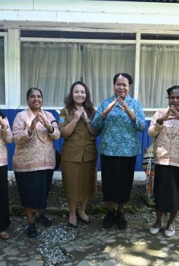 DWP dan TP PKK Tolikara Perkuat Sinergi Jalankan Program Pemberdayaan Masyarakat
