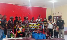 Fans Jerman Jayapura Rayakan HUT ke-5 dengan Berbagi Kasih