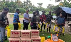 Kapolda Papua Tengah Sambangi Mahasiswa Puncak Jaya di Nabire, Bawa Bantuan Sembako dan Alat Olahraga