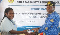 Pemkab Puncak Jaya Dorong Ekonomi Kreatif Lewat Bimtek 2026