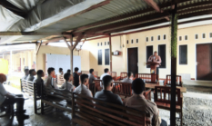 Polres Nduga Gelar Pembinaan Mental dan Rohani, Personel Didorong Perkuat Iman dan Integritas dalam Melayani Masyarakat