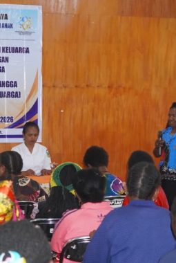 DP3AKB Puncak Jaya Gelar Edukasi Gizi, Libatkan Keluarga dan Tenaga Kesehatan