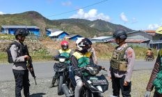 Polres Puncak Jaya Gelar Patroli Dialogis di Kota Mulia, Bangun Komunikasi Langsung dengan Warga untuk Jaga Stabilitas Kamtibmas