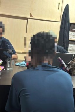 Pengembangan Jaringan Senjata Ilegal Berlanjut, Satgas Damai Cartenz Amankan DPO YYS dengan Ancaman Hukuman 15 Tahun