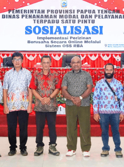 Wakil Bupati Mus Kogoya Buka Sosialisasi Perizinan Berbasis Risiko, Tekankan Pentingnya Kepatuhan Pelaku Usaha