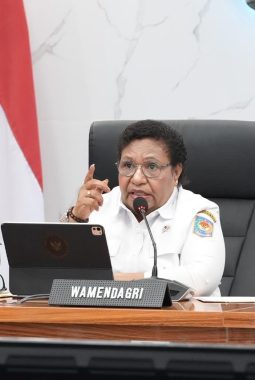 Wamendagri Ribka Haluk Tegaskan Pemprov dan DPR Papua Pegunungan Harus Segera Lantik 11 Anggota DPRP Jalur Otsus yang Sudah Ditetapkan SK Mendagri