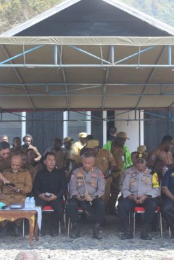 Kunjungan Wakil Gubernur Papua Tengah di Puncak Jaya Berjalan Lancar Berkat Kesiapsiagaan Aparat Gabungan